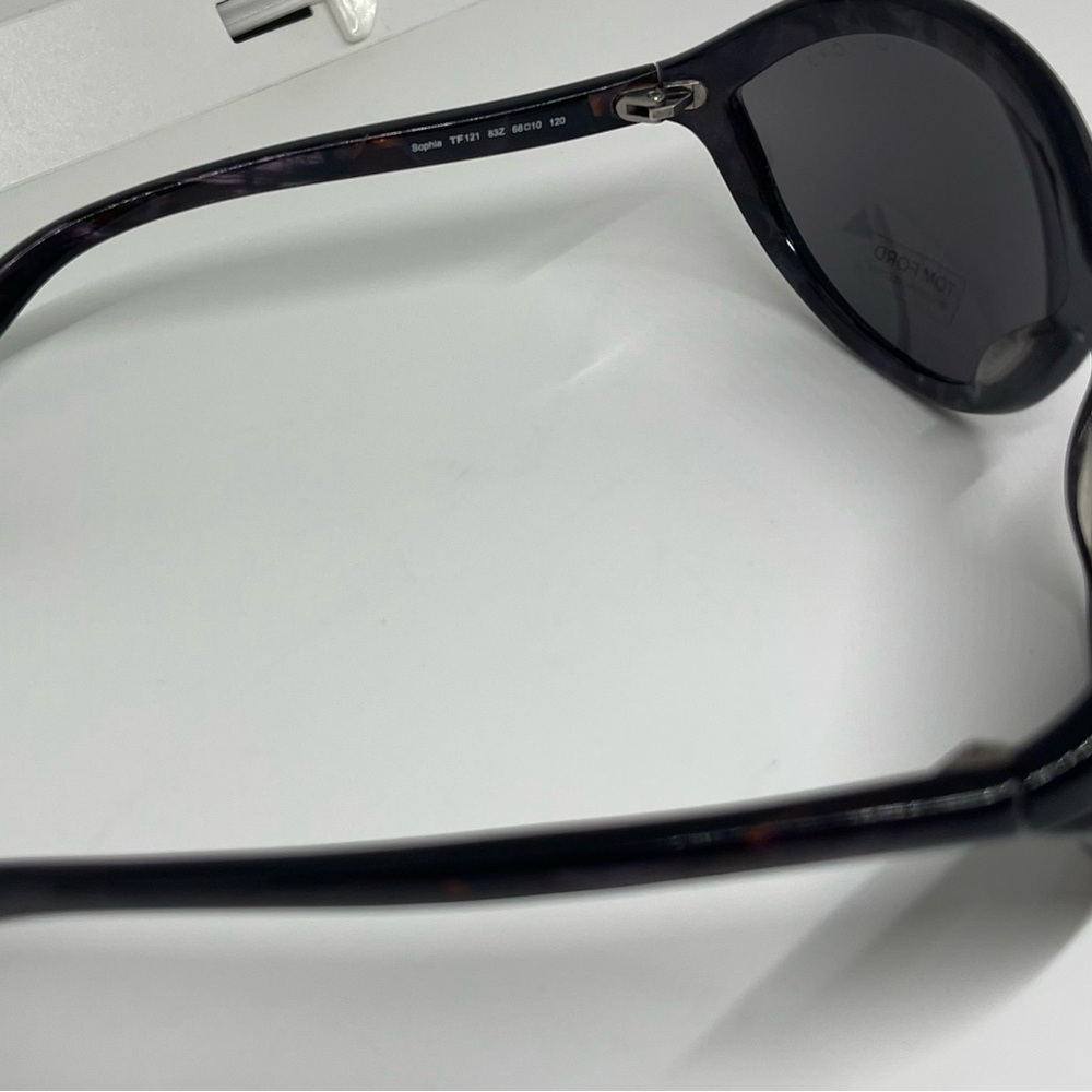 TOM FORD sunglasses - Picture 14 of 16